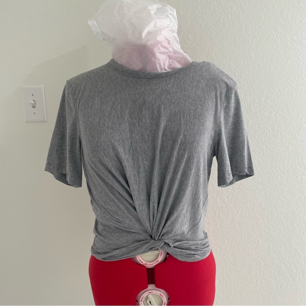 Lululemon Crescent T-shirt